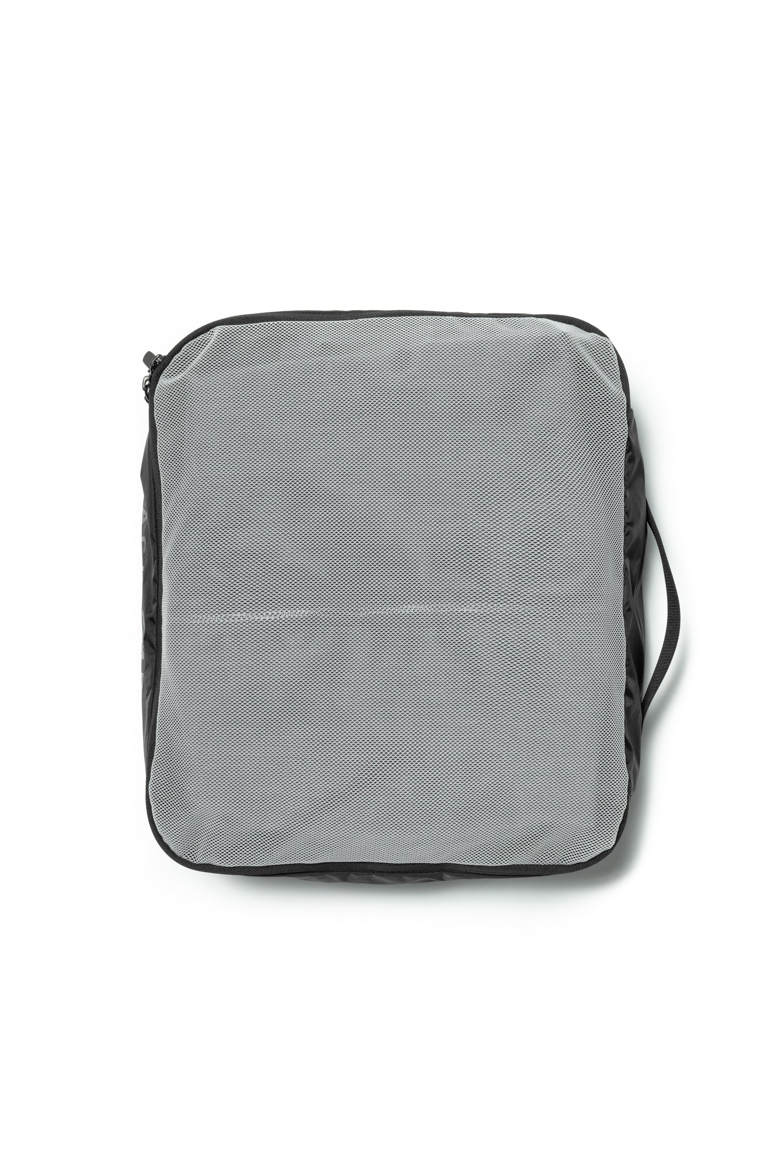 No,7223006 PACKING CUBE LARGE – BLACK EMBER